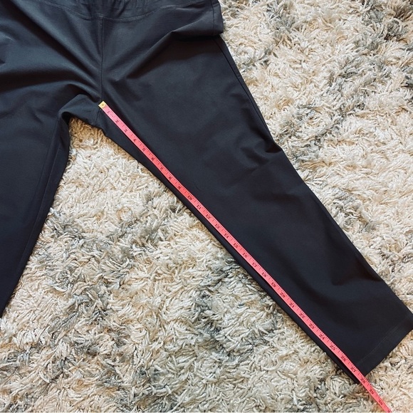 Eileen Fisher | Washable Stretch Crepe Slim Fit Ankle Pant Size Medium - Picture 7 of 7